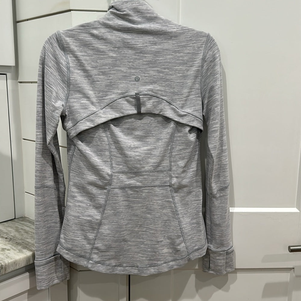 (6240) LULULEMON Define Jacket Sz 8 *EUC