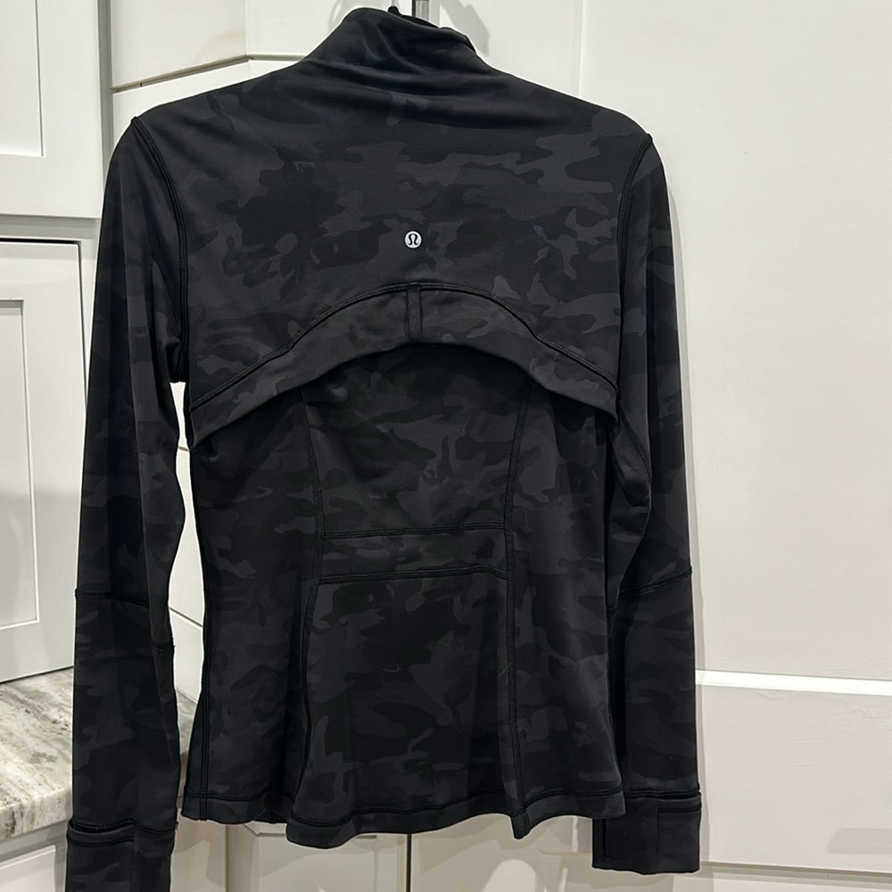 (6242) LULULEMON Define Jacket Sz 8 *EUC Incognito Camo Multi Grey
