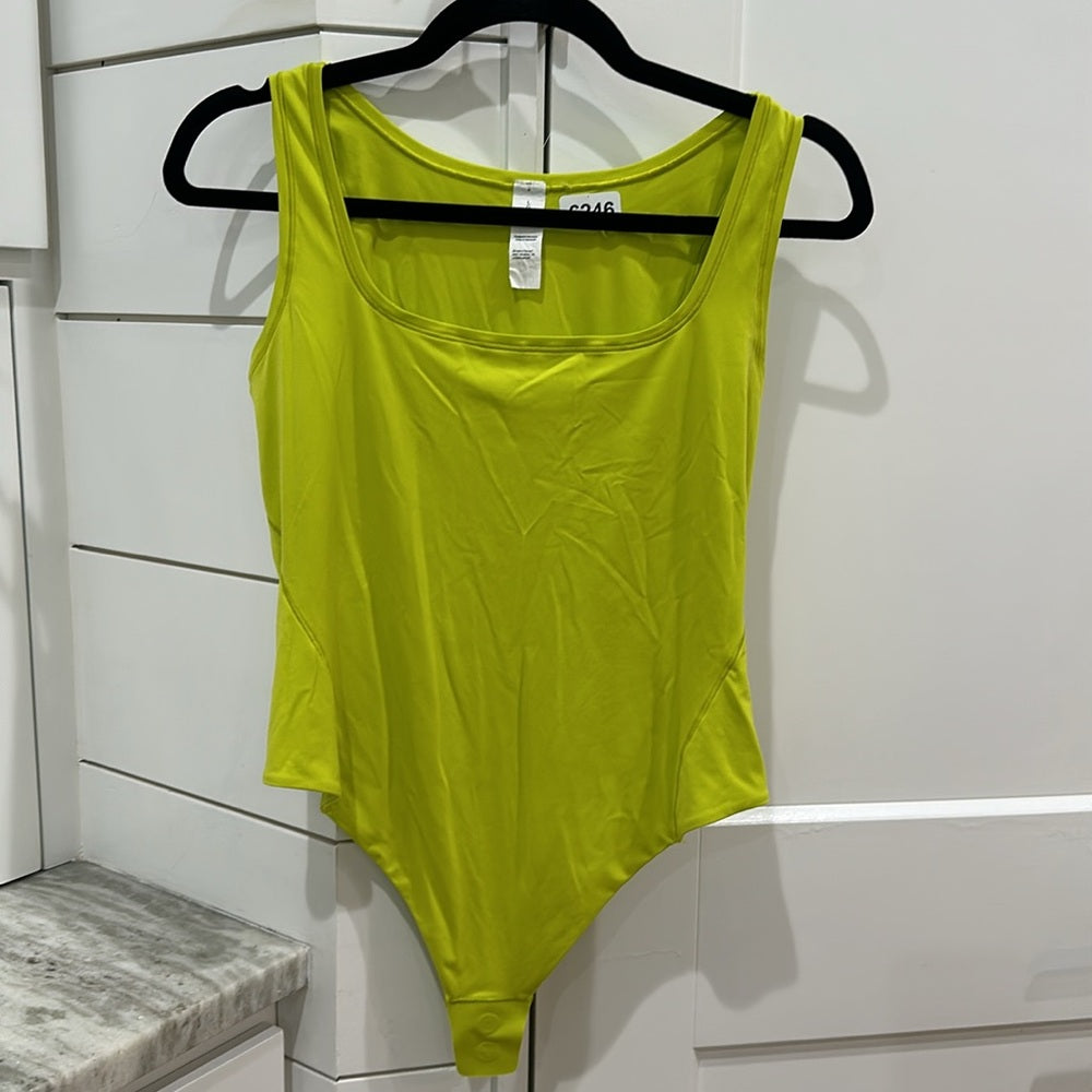 (6246) Wundermost Ultra-Soft Nulu Square-Neck Sleeveless Bodysuit in LARGE