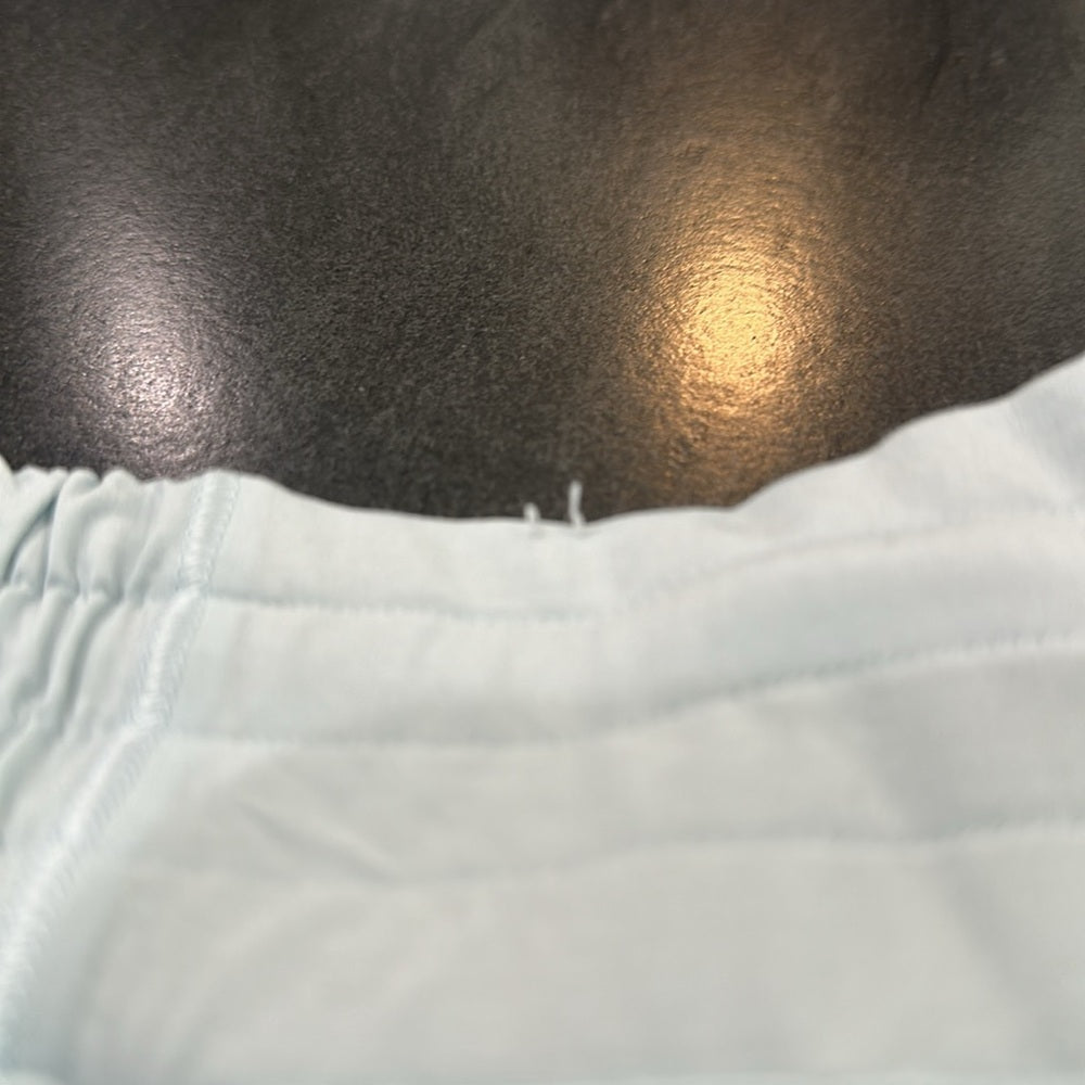 (6257) LULULEMON Hotty Hot High-Rise Lined Short 2.5" in Sz 6 *Loved *Powder Blu