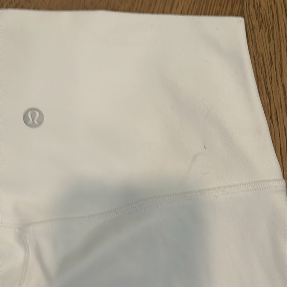 (6284) LULULEMON Align Crop *21" Sz 4 *LOVED