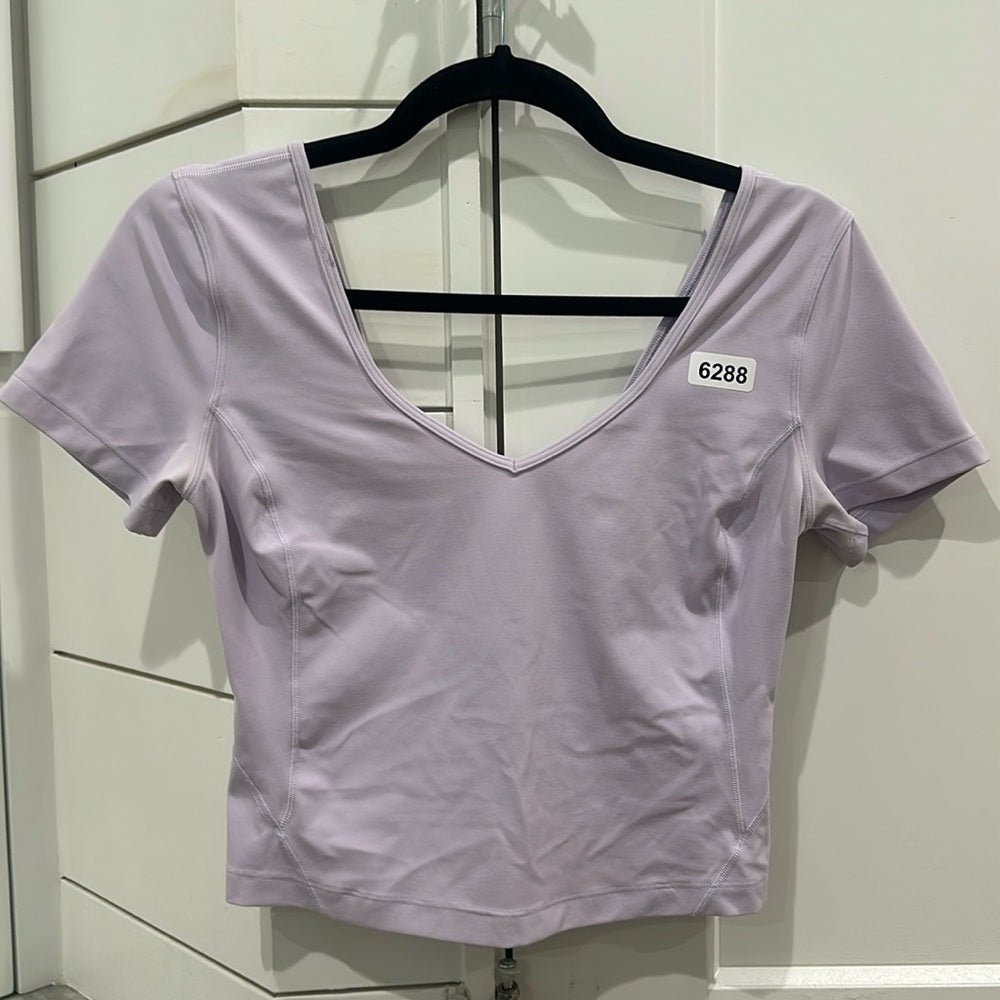 (6288) 🍋  LULULEMON ALIGN TEE P2P=16" Sz  *EUC in LILAC