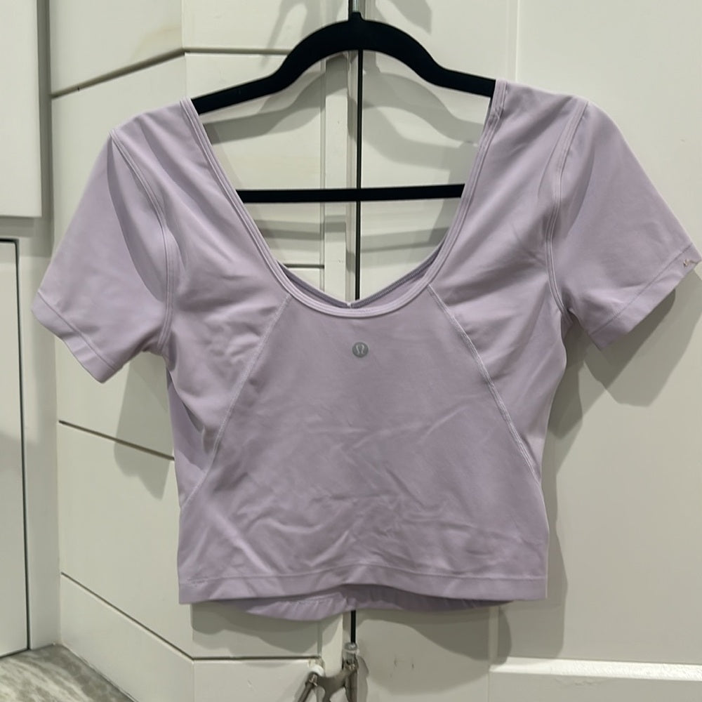 (6288) 🍋  LULULEMON ALIGN TEE P2P=16" Sz  *EUC in LILAC
