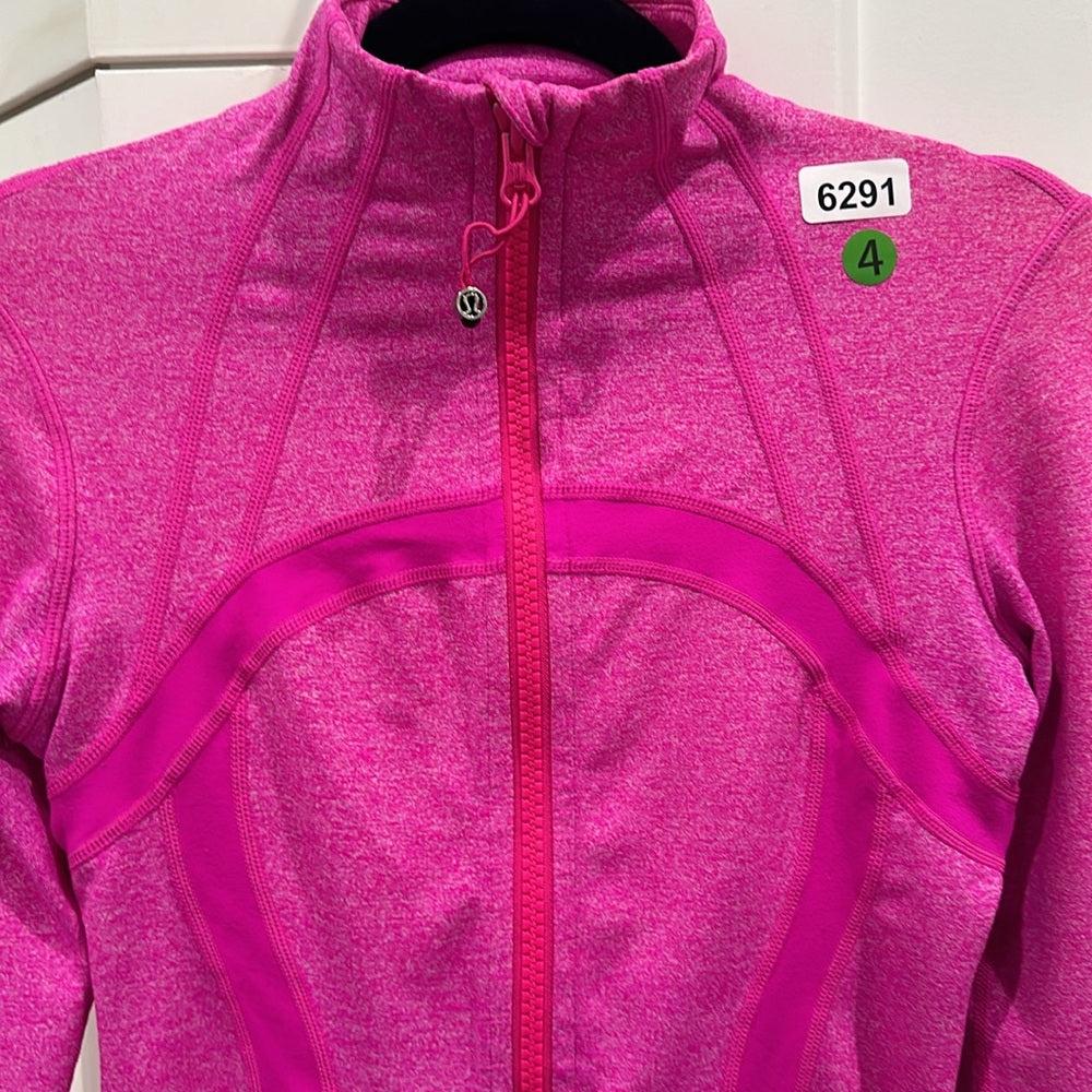 (6291) LULULEMON DEFINE JACKET in **Sz 2 ** in Heathered Paris Pink / Paris Pink