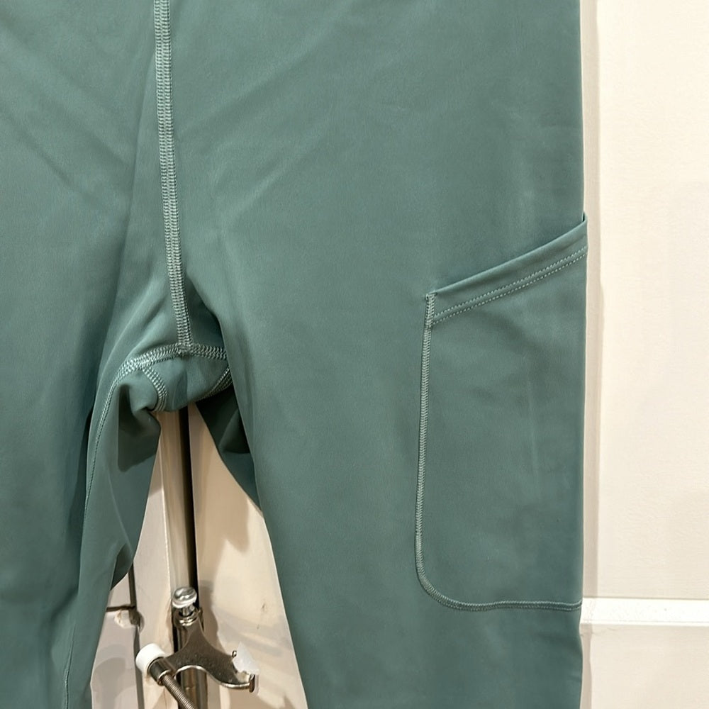 (6317) LULULEMON LAB *RARE* TERRA COSMOS 23 Collection Leggings Sz 8