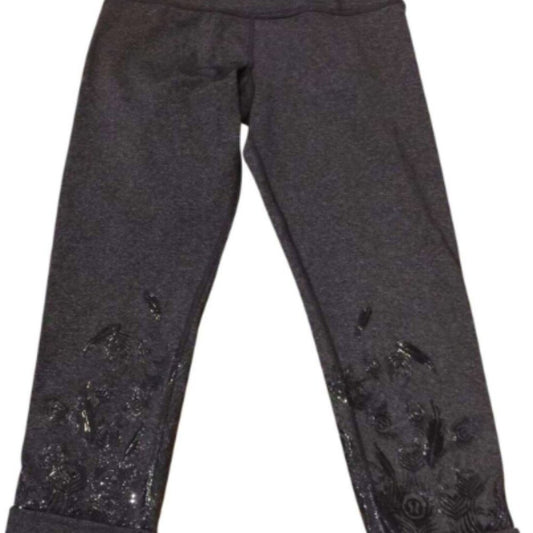 (6318) LULULEMON ACRO CROP SILICONE Sz 2 in Black