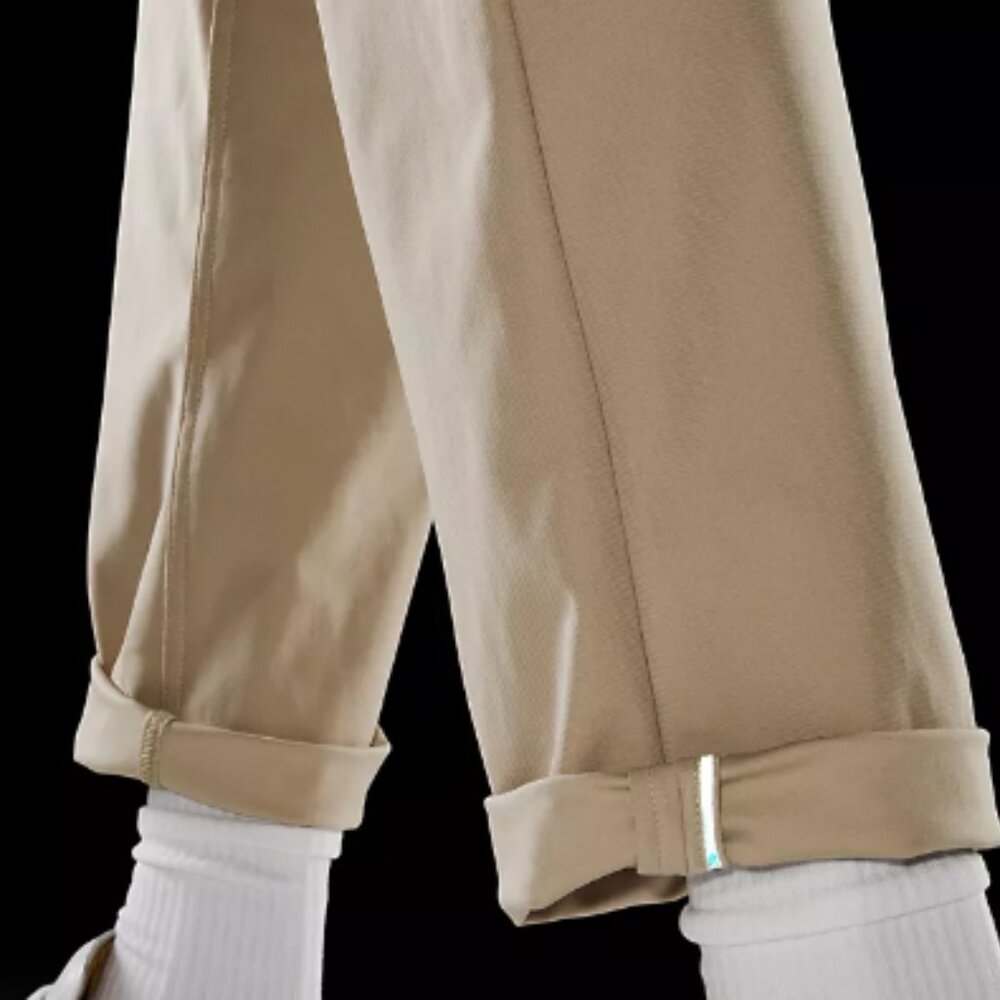 (6323) LULULEMON ABC Classic-Fit 5 Pocket Pant 28"L Warpstreme in 33"W