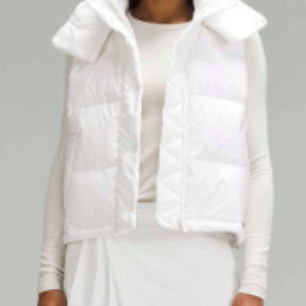 (6331) LULULEMON Wunder Puff Cropped Vest Sz 6 in White
