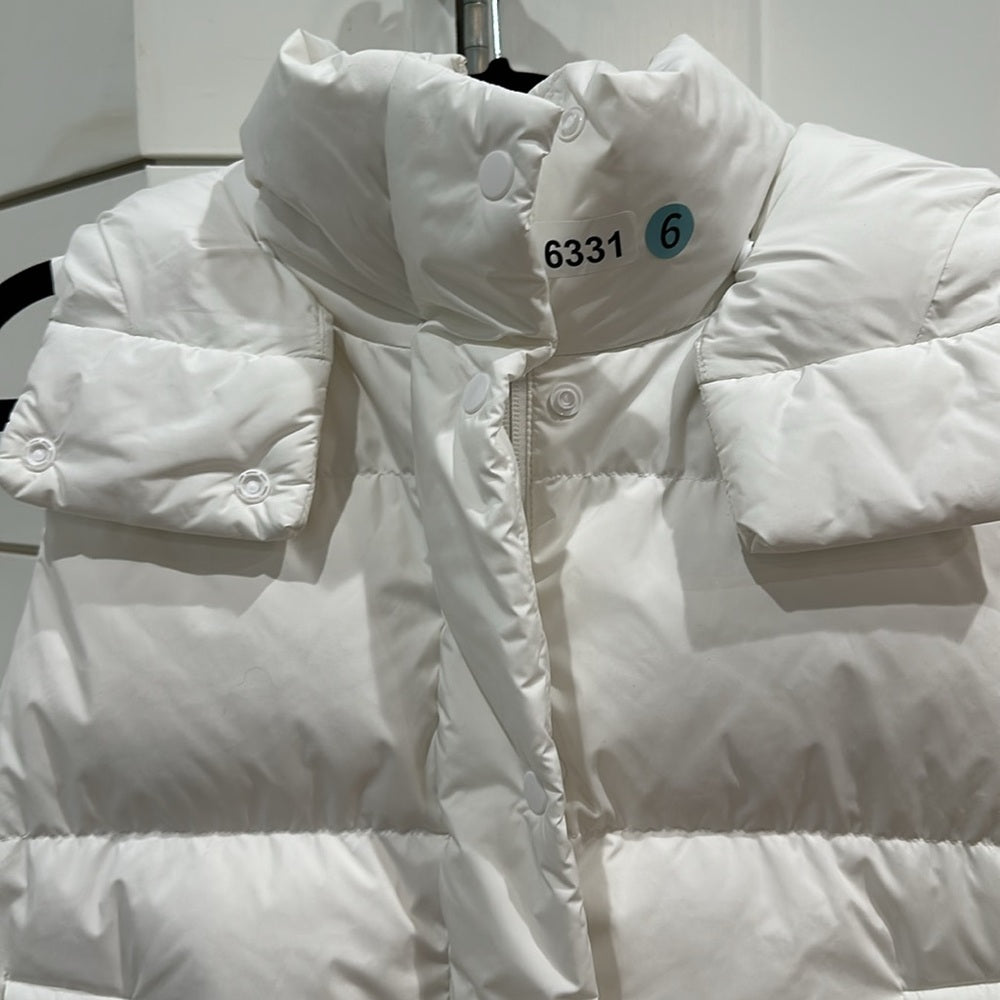 (6331) LULULEMON Wunder Puff Cropped Vest Sz 6 in White