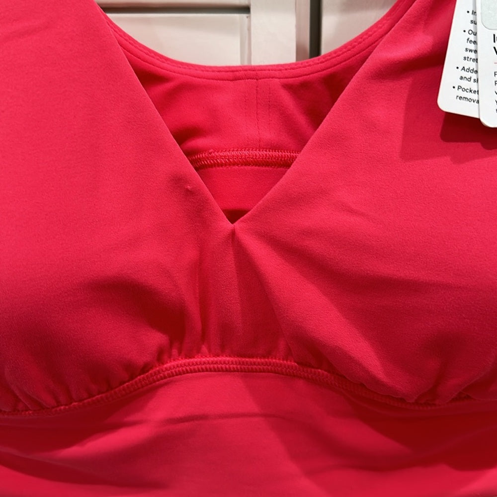 (0002) Lululemon NWT Align V-Neck Bra *Light Support, C/D Cup Sz 10 in Lip Gloss