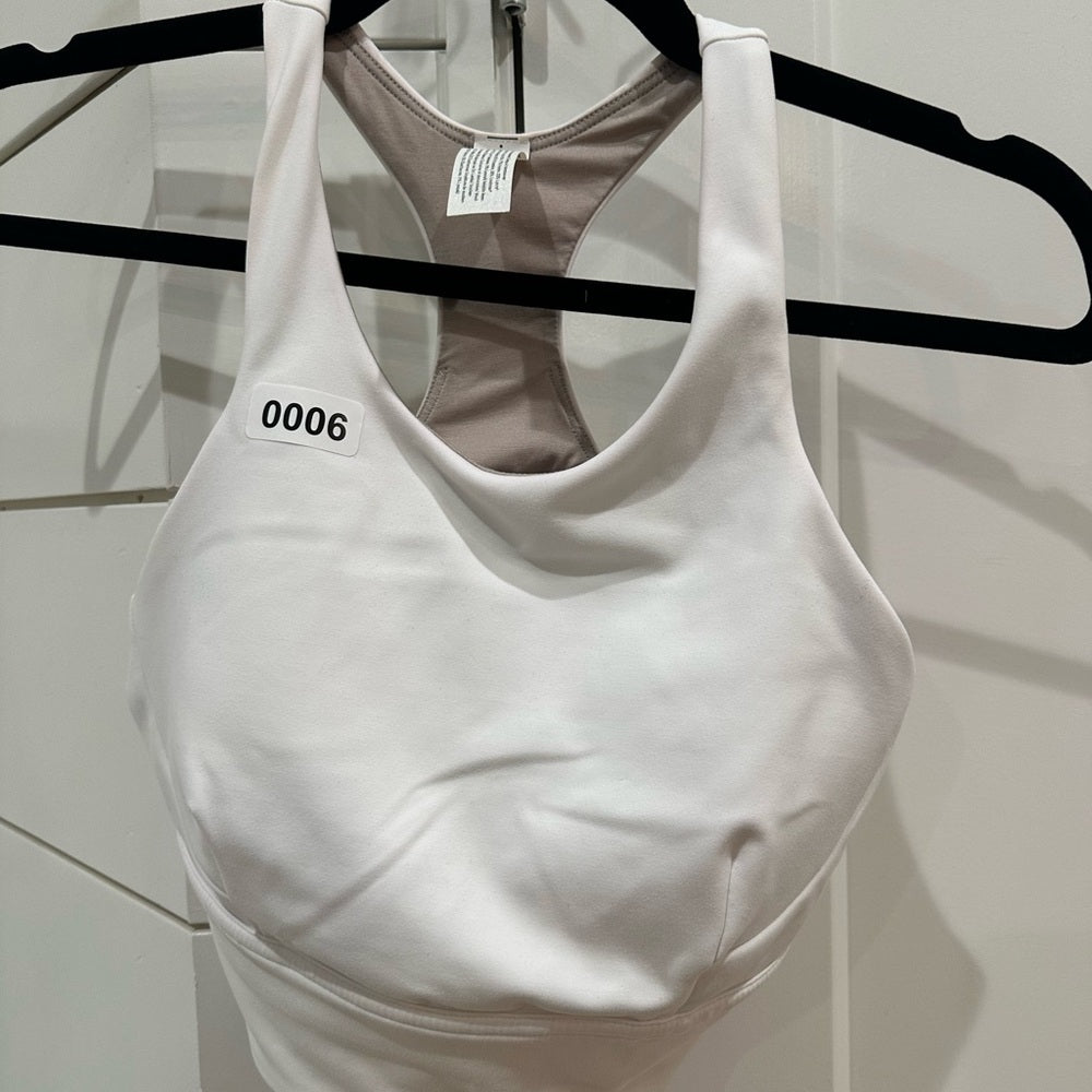 (MANY) Lululemon Wunder Train Long-Line Bra *Medium Support, C/D Cups in WHITE