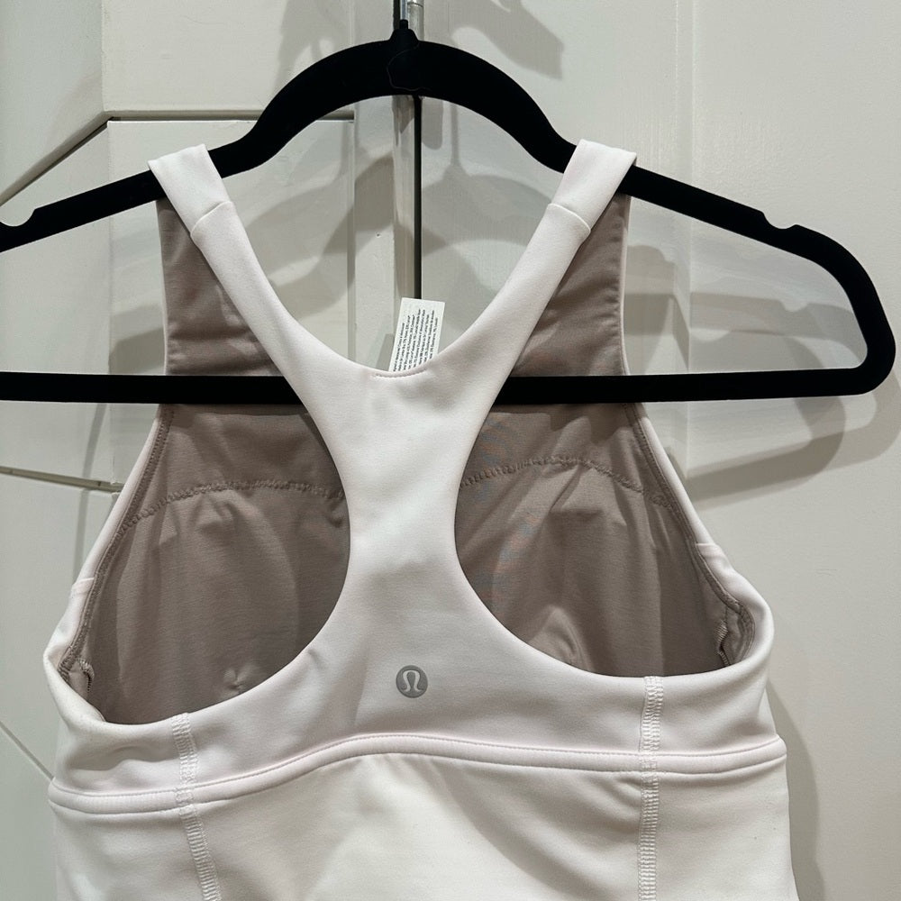 (MANY) Lululemon Wunder Train Long-Line Bra *Medium Support, C/D Cups in WHITE
