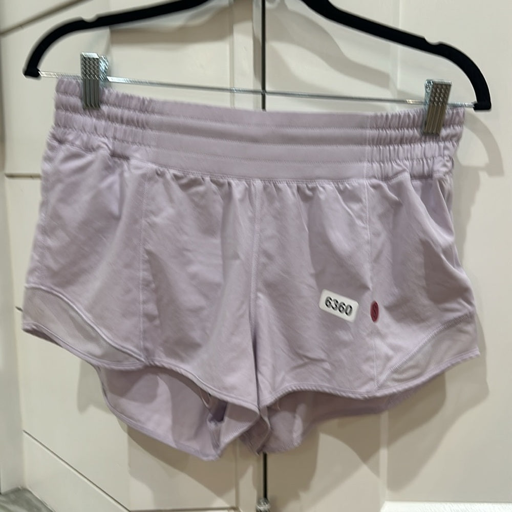 (6360) Lululemon Hotty Hot Short *High-Rise 2.5" Lavender Dew In SZ 8