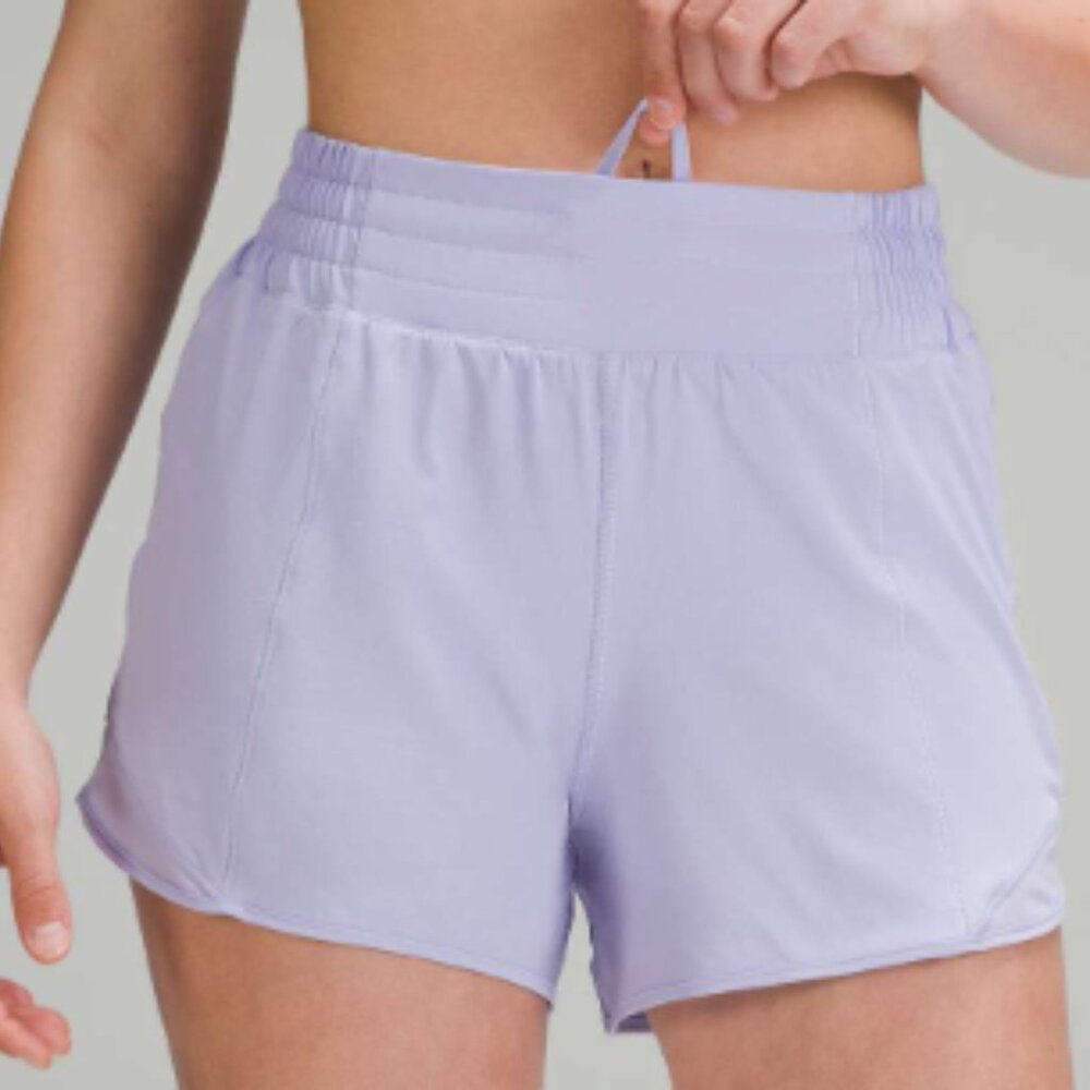 (6361) Lululemon Hotty Hot High-Rise Lined Short 4" Lilac Smoke in Sz 10