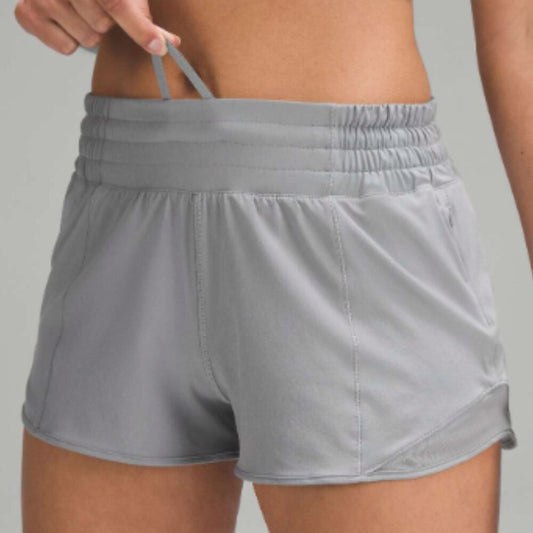 (6362) Lululemon Hotty Hot High-Rise Lined Short 2.5" Rhino Grey in Sz 4