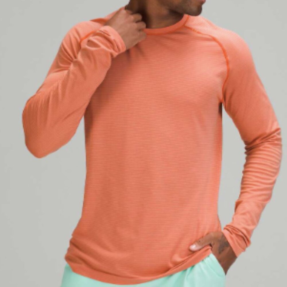 (6058) LULULEMON MENS Metal Vent Tech Surge Long Sleeve Size M **FLAW