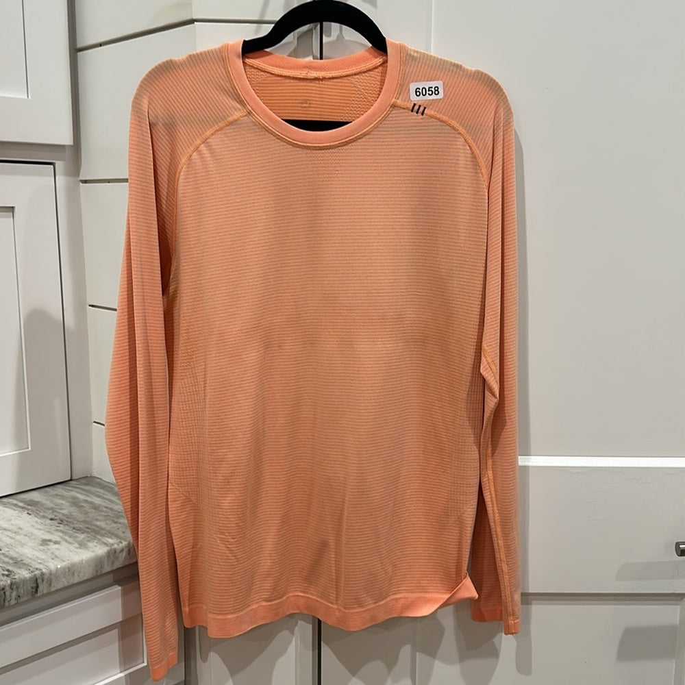 (6058) LULULEMON MENS Metal Vent Tech Surge Long Sleeve Size M **FLAW