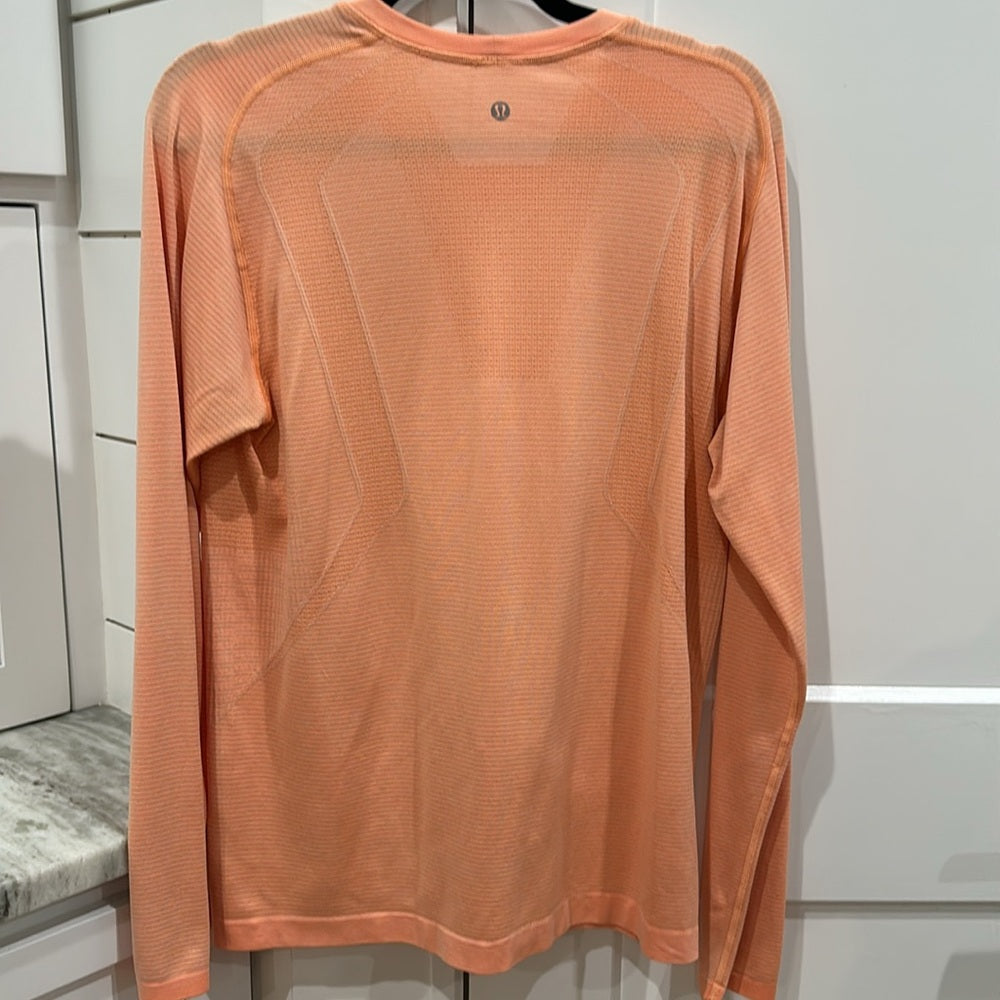 (6058) LULULEMON MENS Metal Vent Tech Surge Long Sleeve Size M **FLAW