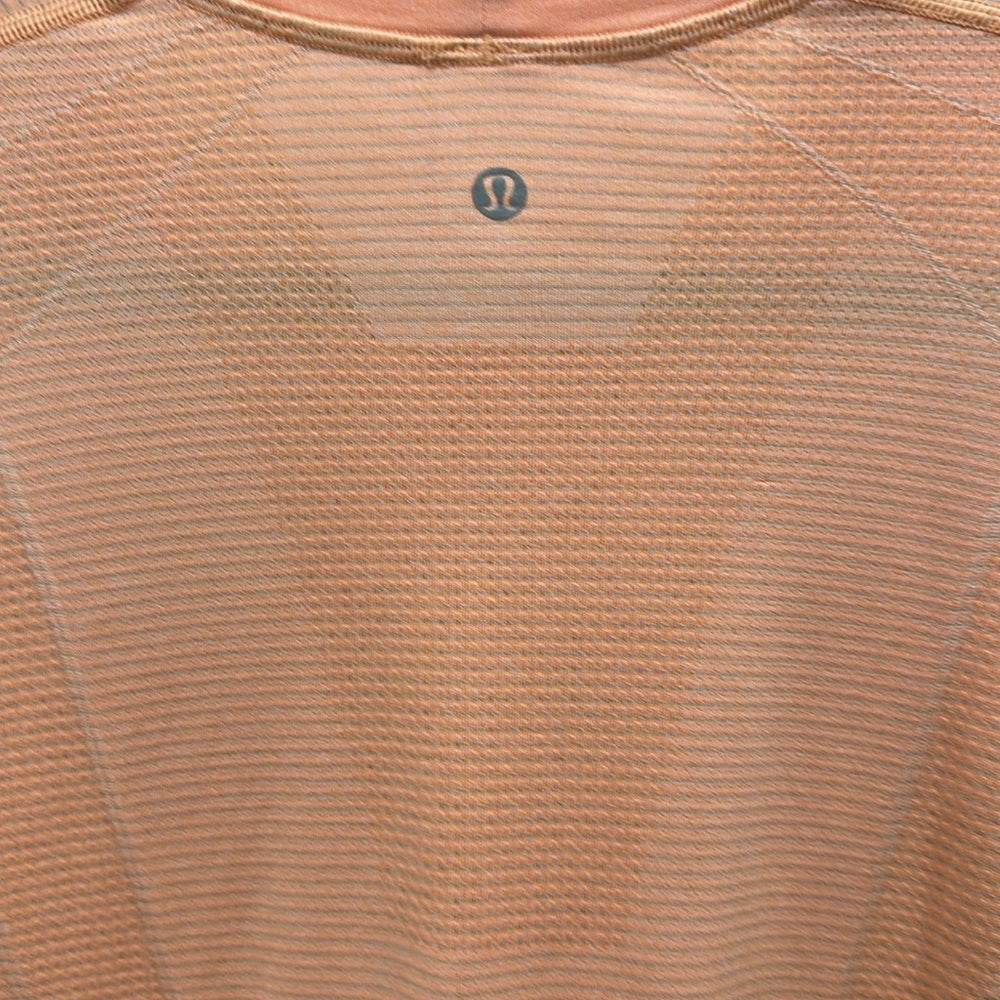 (6058) LULULEMON MENS Metal Vent Tech Surge Long Sleeve Size M **FLAW