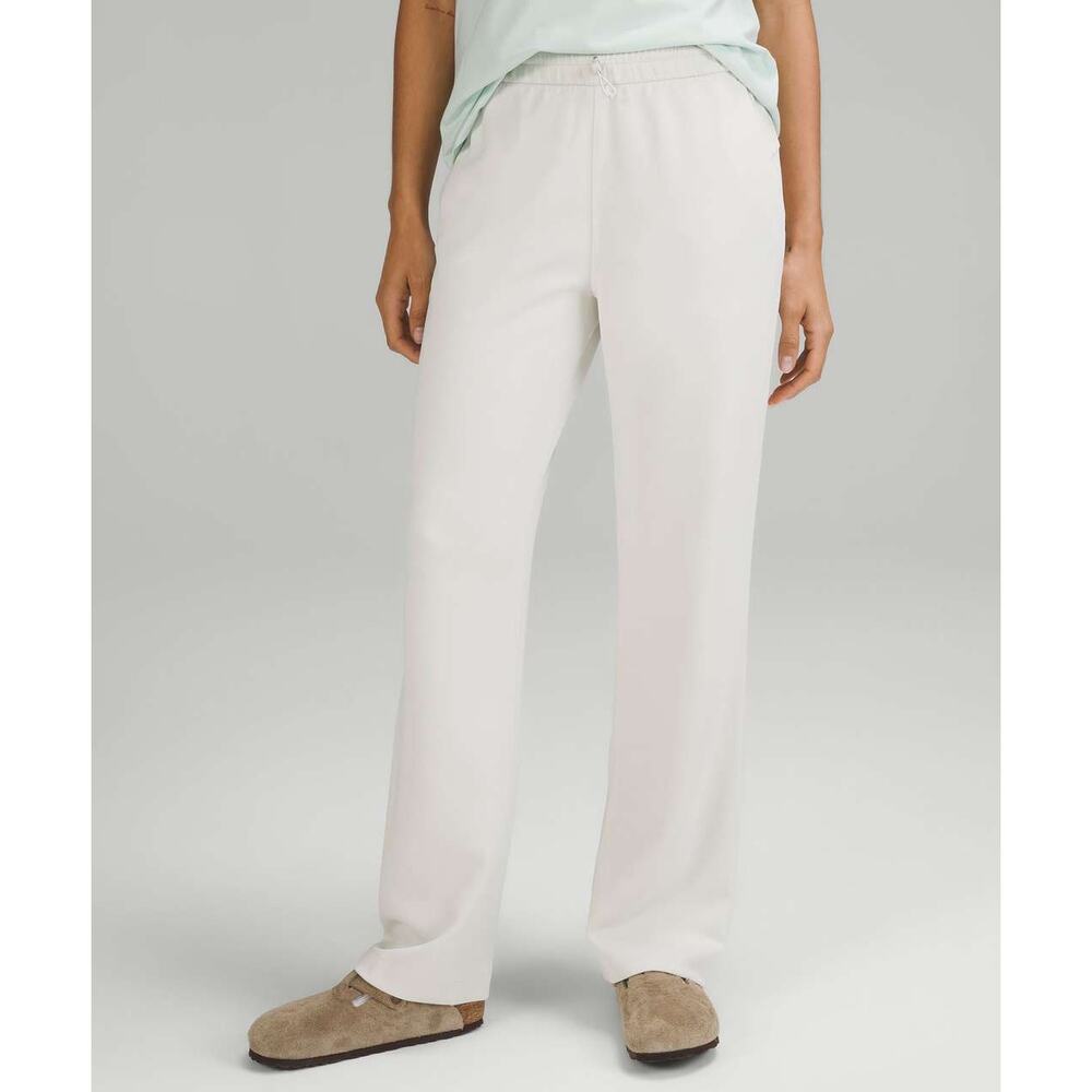 6998 LULULEMON Softstreme High-Rise Pant *Full Length Sz 6 in Bone