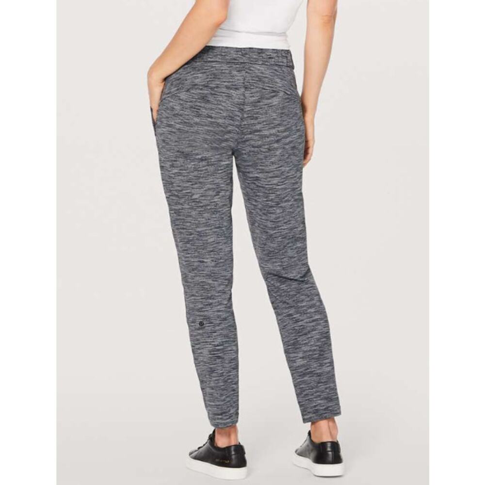 6997 Lululemon On The Fly Pant *28" Wee Are From Space Black Slate / Black