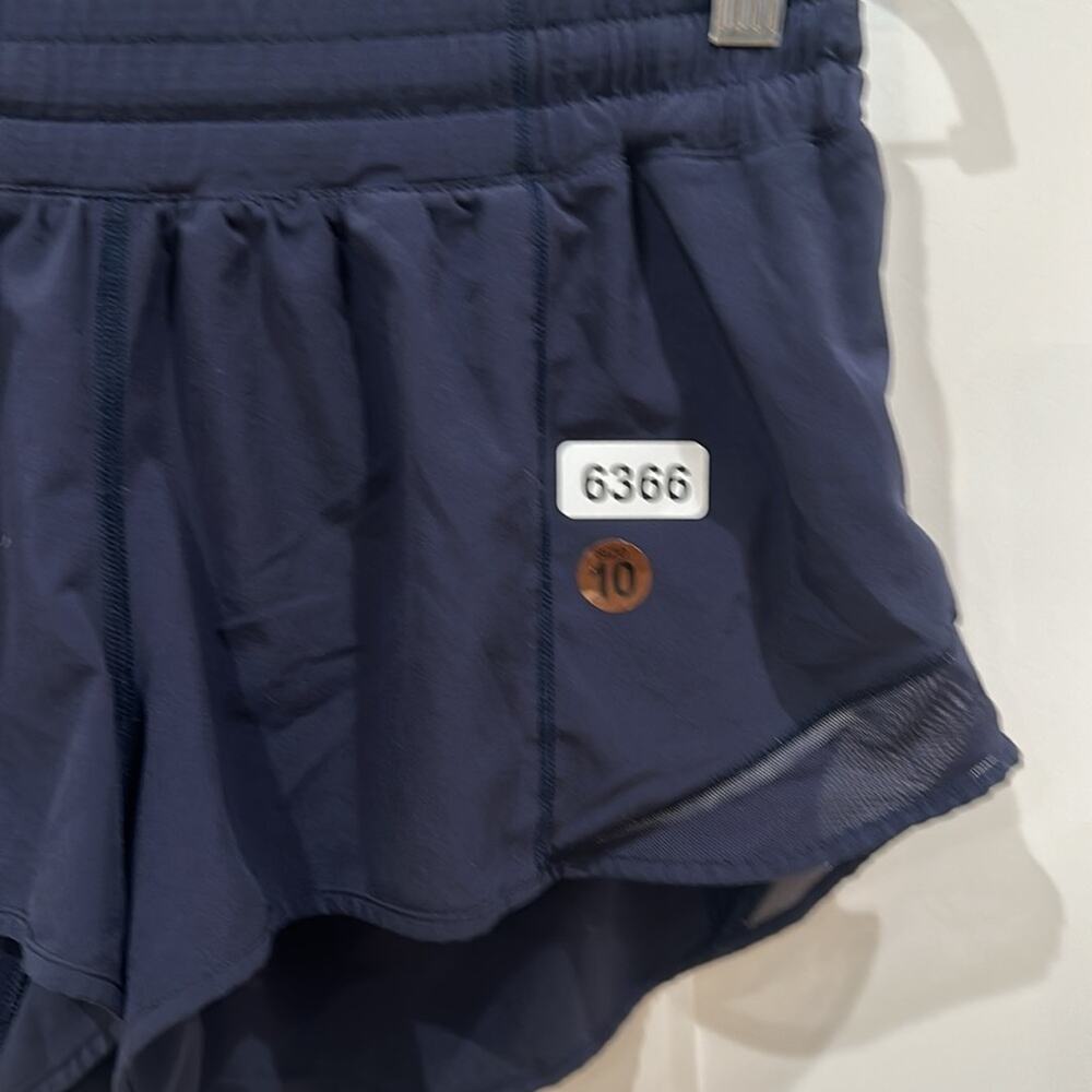 6366 Lululemon Hotty Hot Short II *2.5" Jin MIDNIGHT NAVY Sz 10